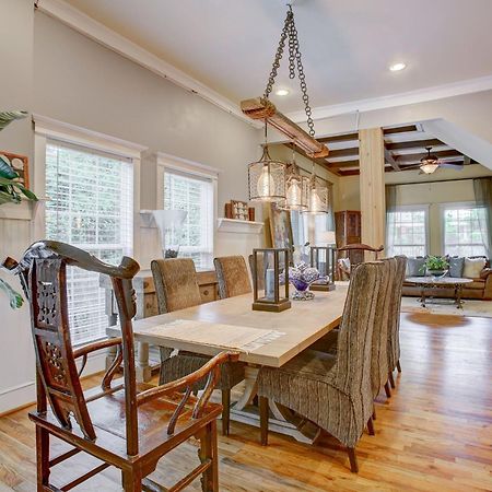 Sleeps16, Spacious Home, Close To Downtown, Beltline, And Walk To Restaurants, 75" Tv, 2 Person Jacuzzi, Ping Pong Atlanta Extérieur photo